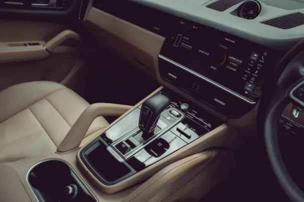 Kaszinó Pokerdom Android/iOS Alkalmazás